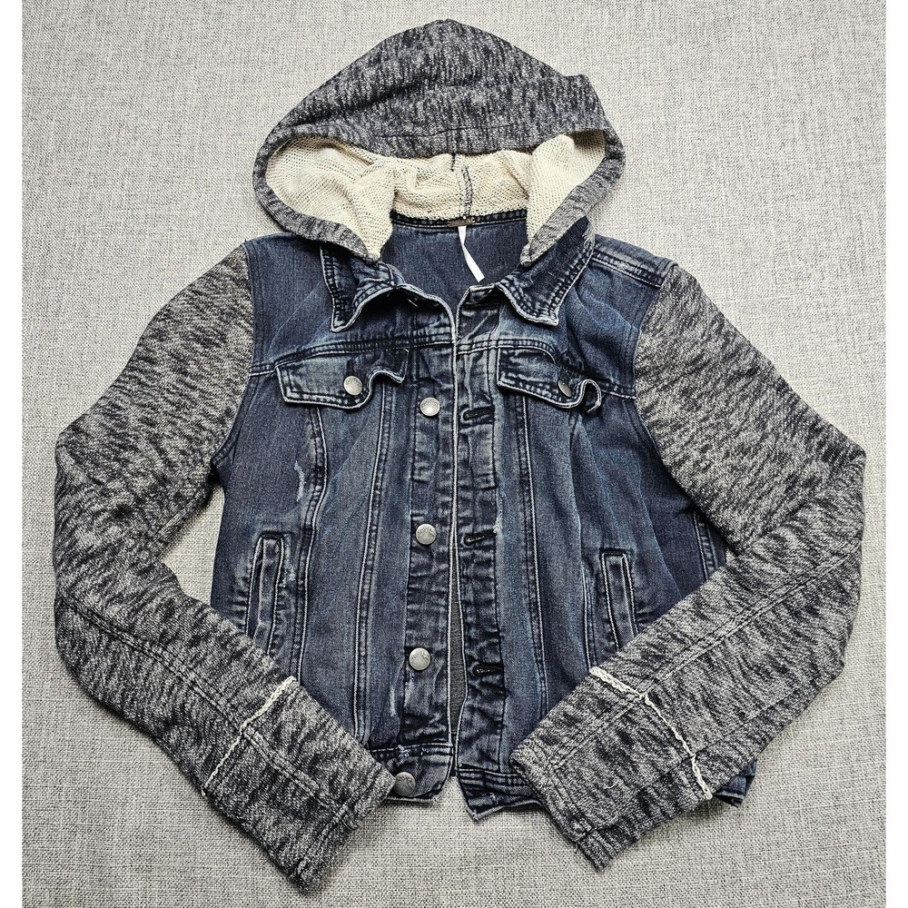 Free People Jacket Womens Medium Blue Denim Hooded Knit Sleeves‎ Sherpa Hood